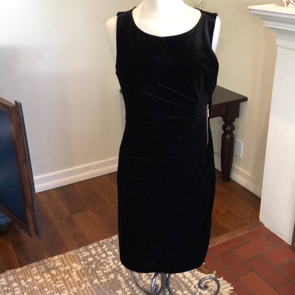 Black velvet dress 12 NWT